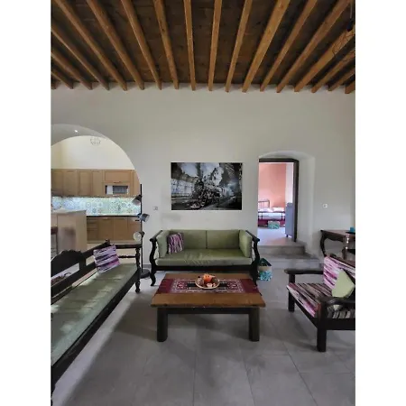 Two Pine Trees * אלינדה