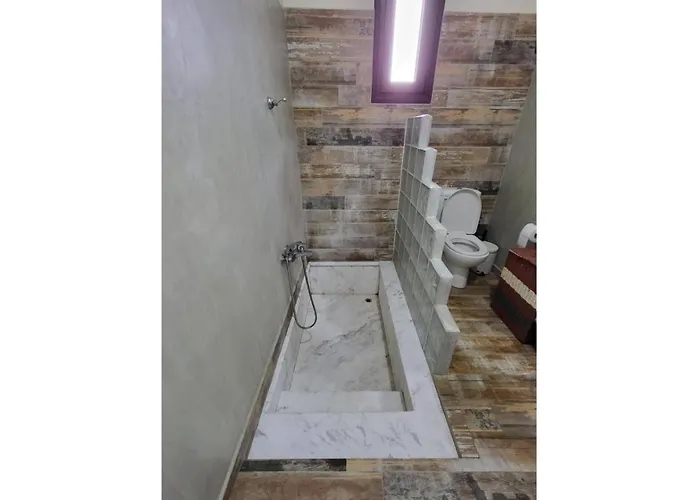 Two Pine Trees Semesterbostad