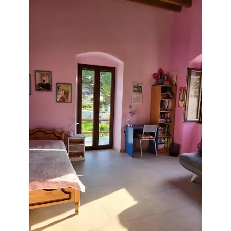 Two Pine Trees Holiday home *