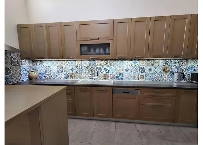 Two Pine Trees 別荘 アリンダ