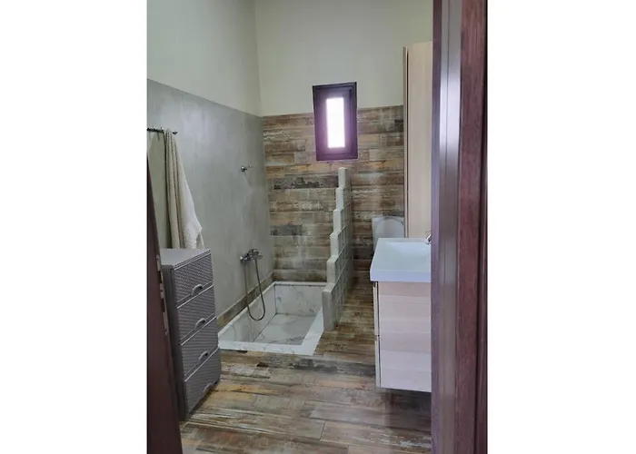 Two Pine Trees 別荘 アリンダ