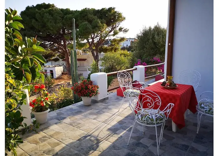 別荘 Two Pine Trees *